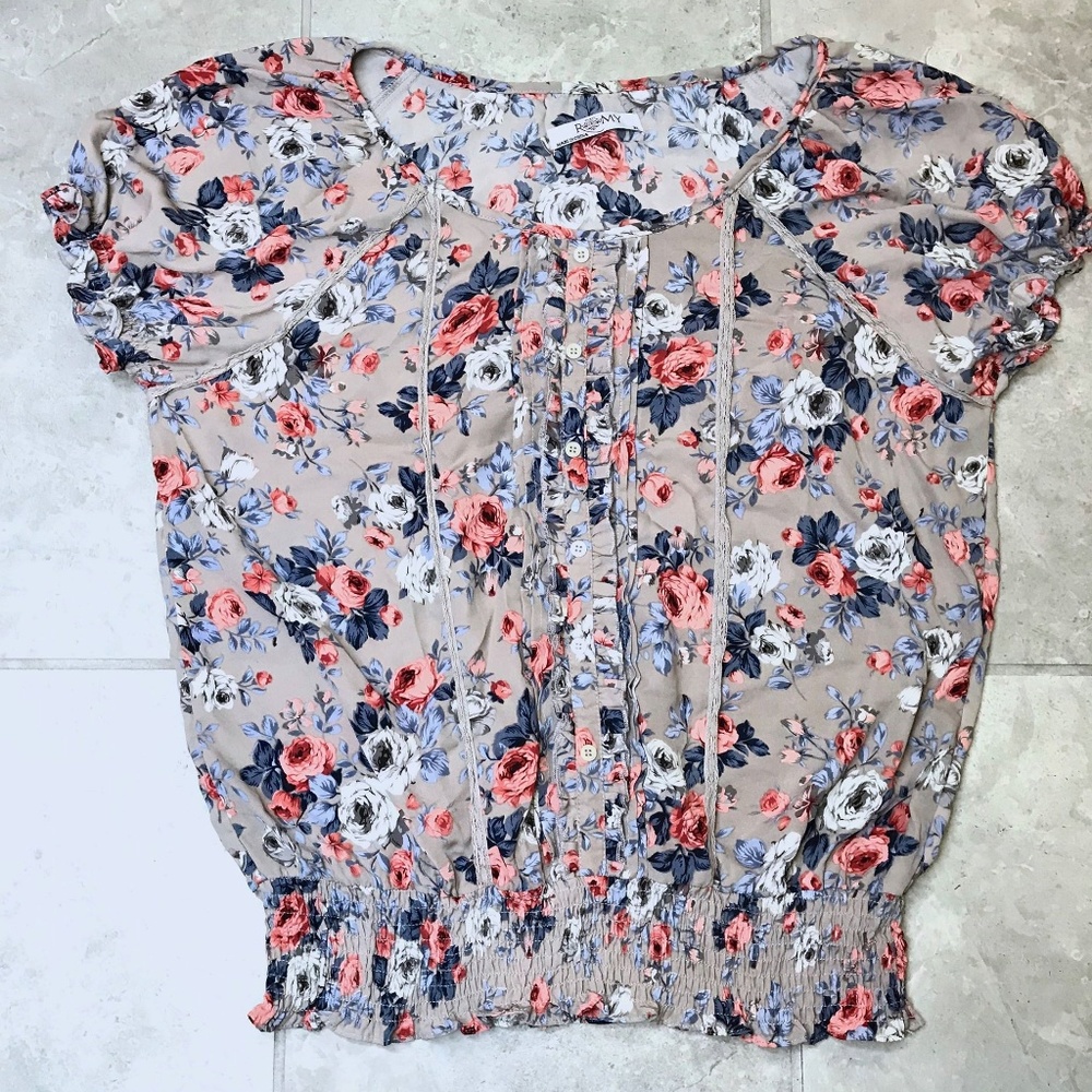 Floral print  ruffled top